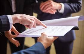 Understanding the Importance of Contacting Lawyers for Legal Issues